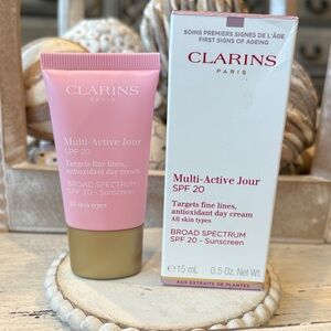 Clarins Multi-Active Jour SPF 20 Antioxidant Day Cream